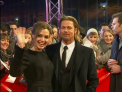 Angelia Jolie si Brad Pitt divorteaza dupa doar 2 ani de casnicie si 12 ani de relatie. Motivul pentru care actrita a luat aceasta decizie