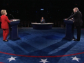Donald Trump si Hillary Clinton intr-o dezbatere electorala cu scantei. Cei doi au vorbit despre economia americana, problema rasiala si politica externa - VIDEO
