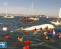 Clipe de groaza pentru 30 de pasageri din San Francisco. Ambarcatiunea in care se aflau, s-a rasturnat: mai multi oameni au fost spitalizati - VIDEO