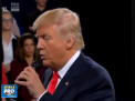 Trump si Clinton nu isi arunca replici, ci canta in duet, de parca ar fi parteneri de scena: Internautii fac glume pe seama candidatilor - VIDEO