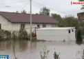 Ploile puternice au facut prapad in Romania: In judetul Buzau, circa 500 de localnici au ramas izolati, dupa ce un pod a fost luat de apa - VIDEO