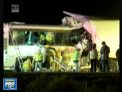 Impact devastator in California. 13 oameni au murit, iar zeci au ajuns in stare grava la spital, dupa ce autobuzul a intrat intr-un tir - VIDEO