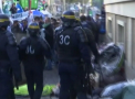 S-au incins spiritele intr-o tabara ilegala de refugiati aparuta in nord-estul Parisului - VIDEO