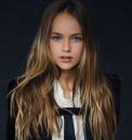 Ea este cea mai frumoasa fetita. La doar 10 ani a pozat pentru cele mai cunoscute case de moda, a devenit supermodel si a fascinat milioane de oameni - GALERIE FOTO