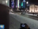 Scene de groaza in orasul Groznai, Cecenia. Mai multi indivizi inarmati au atacat un politist, i-au luat masina si au incercat sa fuga - VIDEO