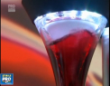 Robotul de vis. Inginerii britanici au construit un robot sommelier, care poate crea sute de tipuri de vin - VIDEO 
