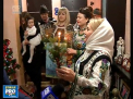 Binedispusi si cu ganduri senine oamenii se aduna de Craciun in jurul meselor. Sarmalele, friptura sau parjoalele sunt mancarurile care nu lipsesc din meniu - VIDEO