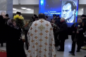 URMARESTE LIVE. Ion Ungureanu, condus pe ultimul drum. Zeci de oameni au venit sa-i spuna adio