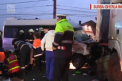 16 persoane au fost ranite in urma unui accident produs la Cluj. Un microbuz cu pasageri s-a lovit cu un camion - VIDEO