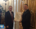 Ce ar insemna harta Moldovei pe care i-a daruit-o Putin lui Dodon. Explicatia ambasadorului Rusiei la Bucuresti: "Este un document din arhive" - VIDEO