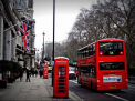 Imigrantii ies in strada la Londra si creeaza haos. Calculul care arata ca economia Marii Britanii s-ar prabusi fara straini