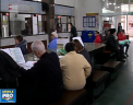 Scandal la Oficiul Postal Central din capitala, dupa ce a cazut internetul, iar mai bine de o ora si jumatate actitivatea institutiei a fost sistata - VIDEO
