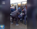 Dezordine si haos pe strazile din Minsk. Politistii au fost filmati in timp ce bagau cu forta in autocare oamenii iesiti la un protest - VIDEO