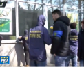 Nationalistii ucraineni au blocat activitatea altor cateva banci rusesti din mai multe orase ale tarii: "Nu pot sa-mi primesc banii" - VIDEO