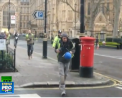 Raid de proportii in Londra, dupa atentatul de ieri din apropierea Parlamentului. Autoritatile spun ca atacatorul era cetatean britanic, anchetat in trecut intr-un caz de terorism - VIDEO