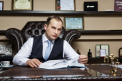 (P) Valerian Minzat se intoarce la munca. Avocatul este eliberat din arest si revine la casa de avocatura "Million Dollar Lawyer" - FOTO