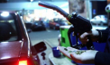 Benzina se scumpeste, iar motorina se ieftineste. ANRE a stabilit noile preturi plafon pentru urmatoarele 2 saptamani
