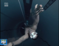 Are o adancime de 42 de metri, este alimentata cu apa termala si e construita intr-un oras din Italia. Cum arata cea mai adanca piscina din lume - VIDEO