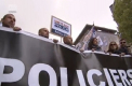 Indignati de conditiile in care muncesc, dar si de salariile mici, mii de politisti au organizat un protest de amploare la Paris - VIDEO