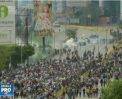 Principalele strazi din capitala Venezuelei au fost blocate de protestatari, care de mai mult de o luna ii cer presedintelui sa-si dea demisia - VIDEO