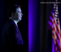 Presedintele Trump l-a demis pe directorul FBI, James Comey. "Nu esti capabil sa conduci eficient"