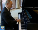 Europa canta zilele acestea, iar cum Rusia nu a participat la Eurovision, Vladimir Putin si-a luat revansa la Beijing: a cantat la pian - VIDEO
