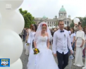 Nunta grandioasa in capitala Serbiei. Zeci de mirese au spus in cor cel mai important DA din viata lor - VIDEO