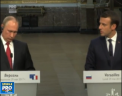 Macron la intalnirea cu Putin. A numit 2 televiziuni ruse "organe de propaganda" si a amenintat cu riposte in Siria: "Propaganda mincinoasa" - VIDEO 