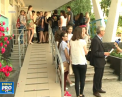 Unii au intarziat, altii au uitat cine e Mircea Eliade. Aproape 19 mii de absolventi de liceu au sustinut astazi examenul de bacalaureat la limba de instruire: "Am uitat tot" - VIDEO