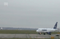 Inca un incident pentru compania Tarom.  Un avion, care se indrepta din Bruxelles spre Bucuresti a efectuat o aterizare de urgenta - VIDEO