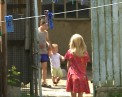 Nu viseaza mare, munti sau calatorii. Isi doresc macar sa ajunga vara intr-o familie. Cinci copii de la Scoala-Internat din Carpineni isi petrec vacanta in institutie pentru ca nu au parinti si nici alte rude la cine sa mearga - VIDEO