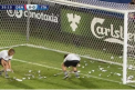 Umilinta totala pentru Donnarumma la nationala Italiei de tineret. Suporterii celor de la AC Milan au aruncat cu dolari falsi in tanarul portar - VIDEO