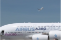 Spectacol aviatic la Paris. Cele mai noi avioane private si ultimele inovatii ale celor de cursa vor putea fi admirate de catre vizitatori la Salonul Aeronautic - VIDEO