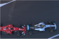 Tensiuni la cursa de Formula 1 din Azerbaidjan. Lewis Hamilton a incetinit, iar Sebastian Vettel l-a lovit din spate: "Daca el vrea sa demonstreze ca e barbat, trebuie sa o facem fata in fata" - VIDEO