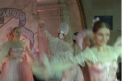 Au privit balet in subteran. O statie de metrou din Moscova s-a transformat, pentru cateva ore, in sala de spectacole: " Este neobisnuit sa evoluezi in metrou "  - VIDEO