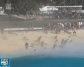 Moarte tragica pe Insulele Caraibe. O turista privea cum o aeronava decola si a fost doborata la pamant de jetul puternic de aer al avionului - VIDEO