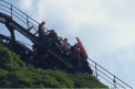 Au ramas blocati intr-un carusel la 50 de metri inaltime. Li s-a intampat unor vizitatori intr-un parc de distractii din Marea Britanie: 
"o fata de 14 ani a cazut din cabina"  - VIDEO