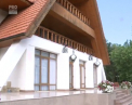 Igor Dodon le-a facut jurnalistilor un tur la resedinta de la Condrita, unde s-a mutat recent, insa a refuzat sa spuna cat a cheltuit pentru renovare - VIDEO