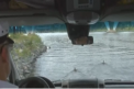 Principalul rau din Praga poate fi traversat cu un... microbuz. Vehiculul numit amfibie se deplaseaza atat pe uscat cat si pe apa - VIDEO
