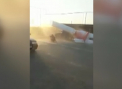 Un avion de mici dimensiuni a intrat in plina viteza intr-o masina parcata pe drum, in Cecenia - VIDEO
