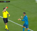 Seara in care Real a dat de pamant cu Barca. Galacticii au castigat prima mansa a Supercupei Spaniei: Ronaldo a dat gol, le-a aratat tricoul fanilor catalani, a luat rosu si l-a impins pe arbitru - VIDEO