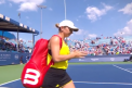 Debut cu dreptul pentru Simona Halep la Cincinnati. Romanca a invins in doua seturi o sportiva din SUA si s-a califiat in optimile turneului - VIDEO