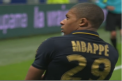 Kylian Mbappe este, oficial, jucatorul lui PSG. Unul dintre cei mai talentati tineri fotbalisti din lume a ajuns, sub forma de imprumut, la clubul parizian - VIDEO