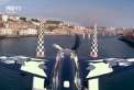 Slalom printre obstacole cu...avioane. Cei mai tari piloti si-au demonstrat maiestria la Porto si au adunat peste 250 de mii de oameni la show-ul aviatic - VIDEO