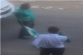Surpriza neplacuta pentru un deputat din Rusia: a fost stropit din cap pana in picioare cu verde de briliant. Cum s-ar fi intamplat totul - VIDEO