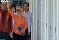 O musulmana a devenit prima femeie presedinte in Singapore. Asta dupa ce alti doi candidati au fost eliminati din cursa, neindeplinind criteriile necesare - VIDEO