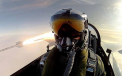 Cel mai tare selfie. Un pilot danez s-a fotografiat in aer in timp ce lansa o racheta. FOTO