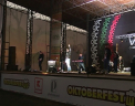 Bere, carnaciori si muzica rock. Cum s-au distrat invitatii la prima petrecere Oktoberfest, data de perfecte.md - VIDEO