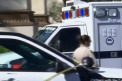 America isi revine cu greu dupa atacul sangeros din Las Vegas. 59 de morti si aproape 530 de raniti, printre ei si un roman. Oamenii legii spun ca ar fi gasit 42 de arme ale atacatorului - VIDEO