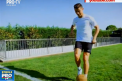 Ronaldo s-a dat in spectacol alaturi de unul dintre cei mai buni freestyleri din lume: au facut jonglerii cu o minge veche din 1905 - VIDEO